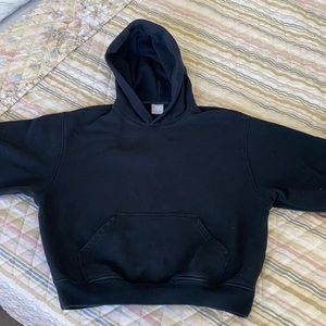 Gently used ARITZIA black hoodie